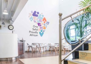 CMV8689_13_11zon-1536x984